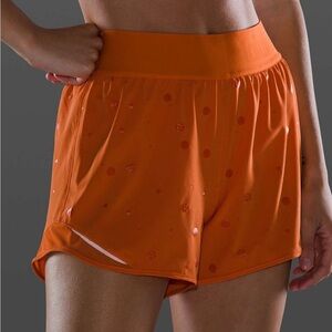 Lululemon Hotty Hot Short 4" Logo Poco Logo Foil Amber Orange W7BEIS size 4
